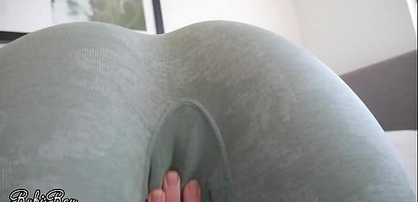  Please cum in leggings and pull up that huge load of Jizz
